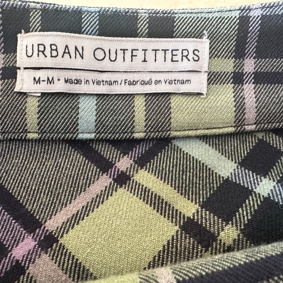 NWOT Urban Outfitters Plaid Wrap Skirt Blue-Green Pleated Mini M Never Worn $68 - Picture 4 of 8